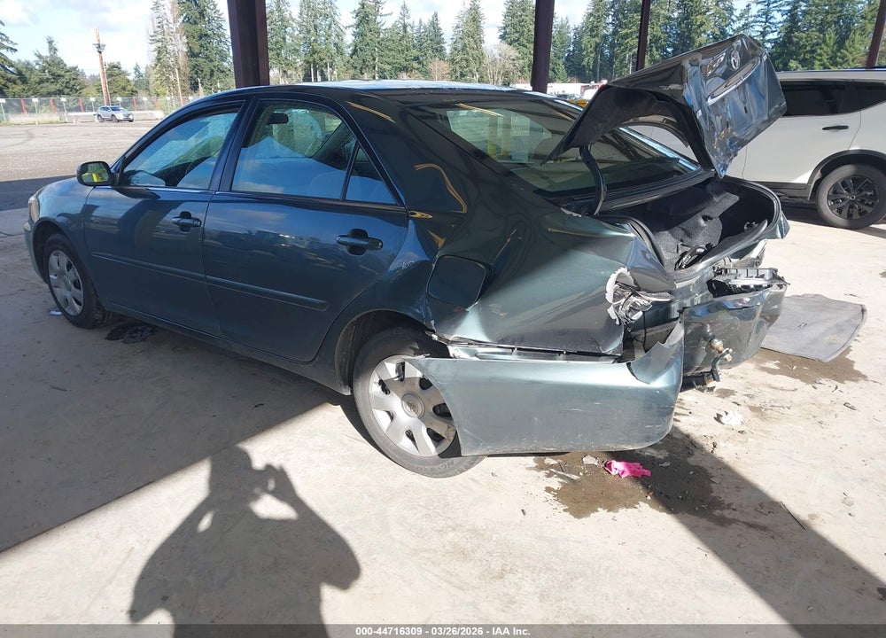 2002 TOYOTA CAMRY LE VIN: 4T1BE32K02U592002