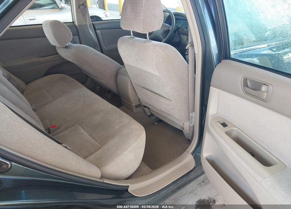 2002 TOYOTA CAMRY LE VIN: 4T1BE32K02U592002
