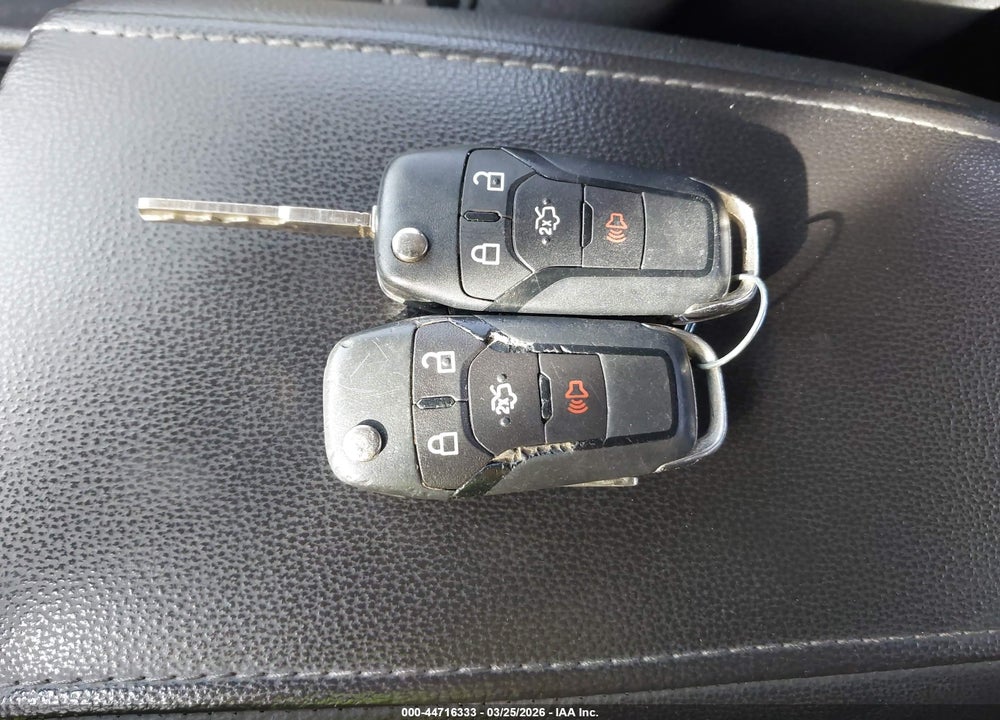 2015 FORD FUSION SE VIN: 1FA6P0H77F5116160