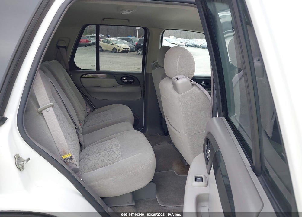 2005 GMC ENVOY SLE VIN: 1GKDT13S452118922