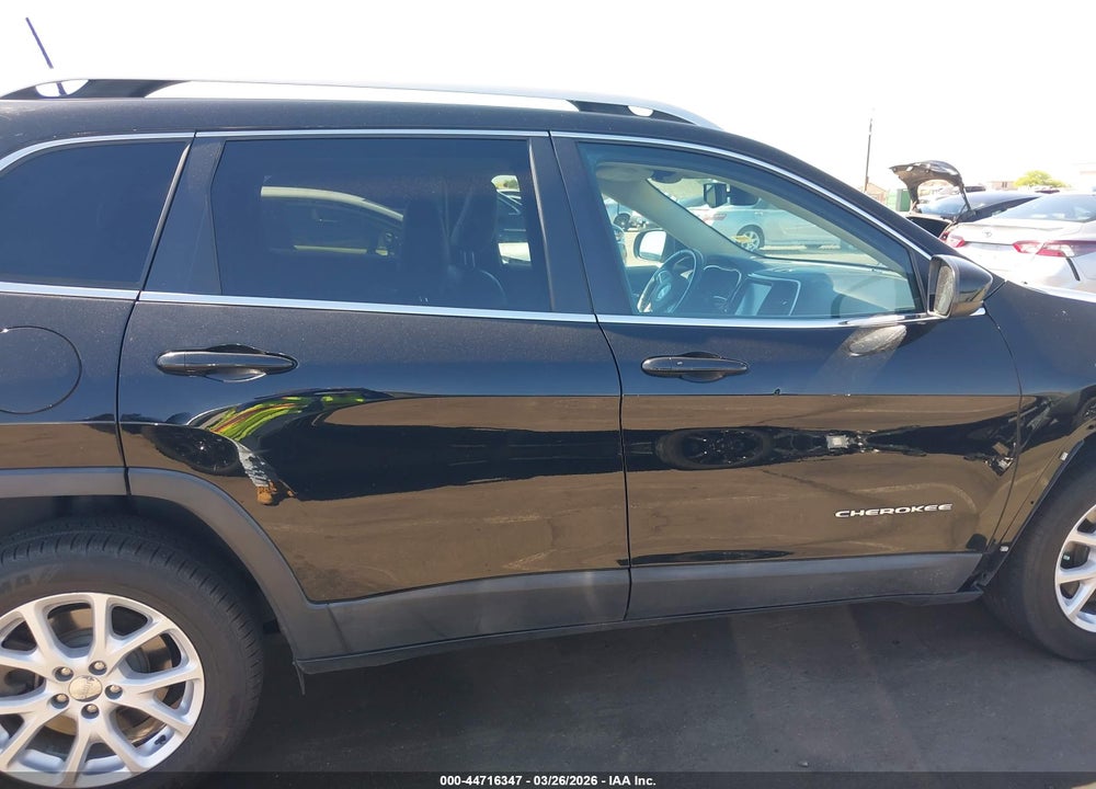 2018 JEEP CHEROKEE LATITUDE PLUS FWD VIN: 1C4PJLLX1JD568726