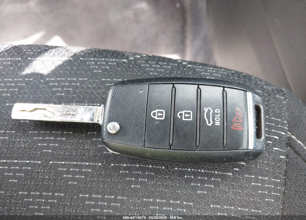 2018 KIA RIO S VIN: 3KPA24AB7JE081304