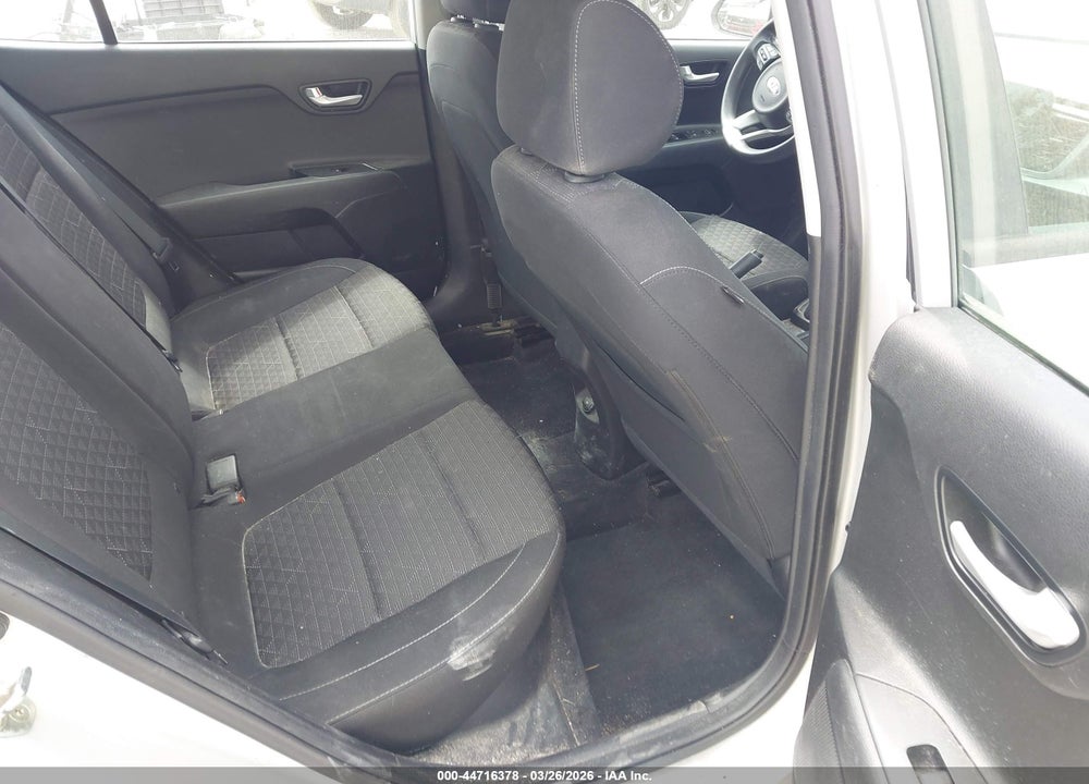 2018 KIA RIO S VIN: 3KPA24AB7JE081304