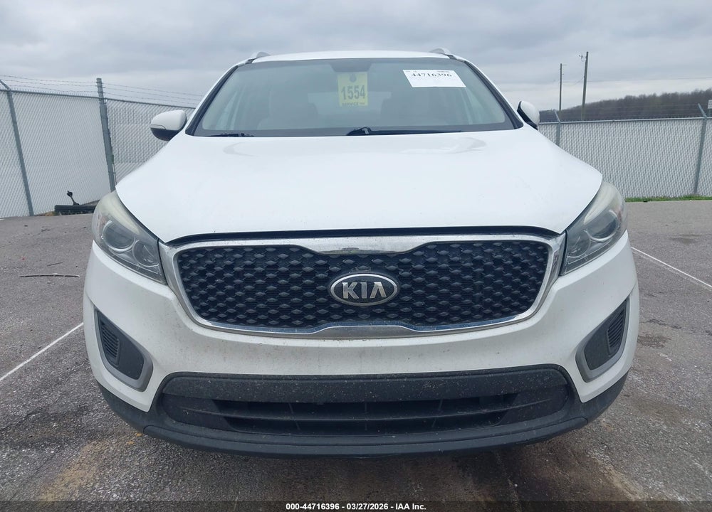 2017 KIA SORENTO 2.4L LX VIN: 5XYPG4A39HG284048