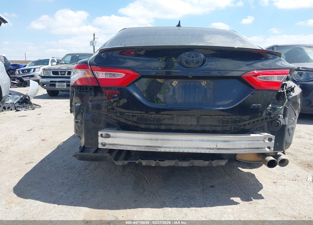 2019 TOYOTA CAMRY SE VIN: 4T1B11HK5KU243716