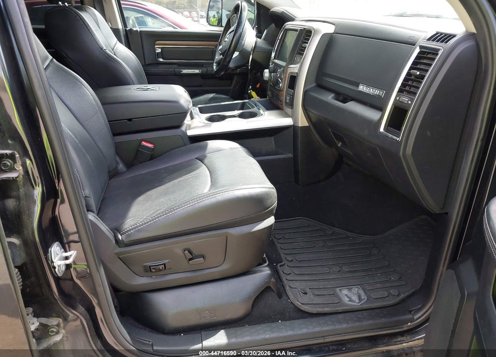 2017 RAM 1500 LAIE  4X4 5'7 BOX VIN: 1C6RR7NM1HS881770