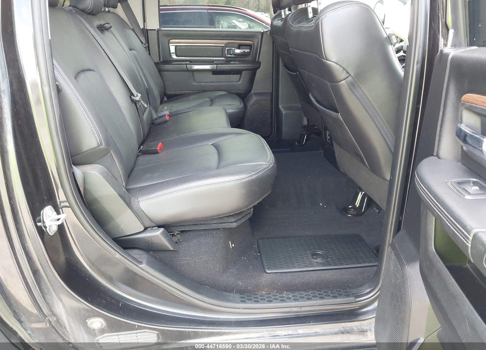 2017 RAM 1500 LAIE  4X4 5'7 BOX VIN: 1C6RR7NM1HS881770