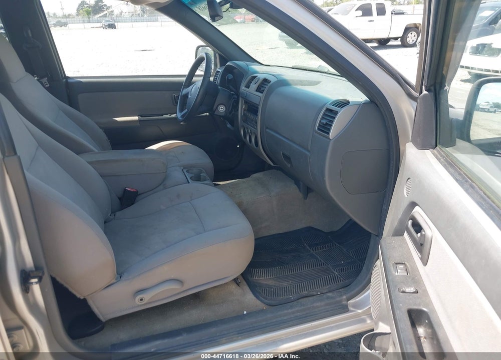 2004 CHEVROLET COLORADO LS VIN: 1GCCS136448201274