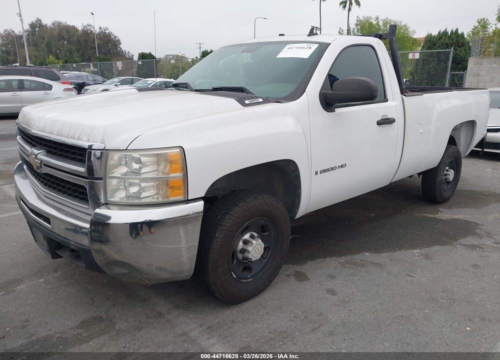 2007 CHEVROLET SILVERADO 2500HD WORK TRUCK VIN: 1GCHC24KX7E581733