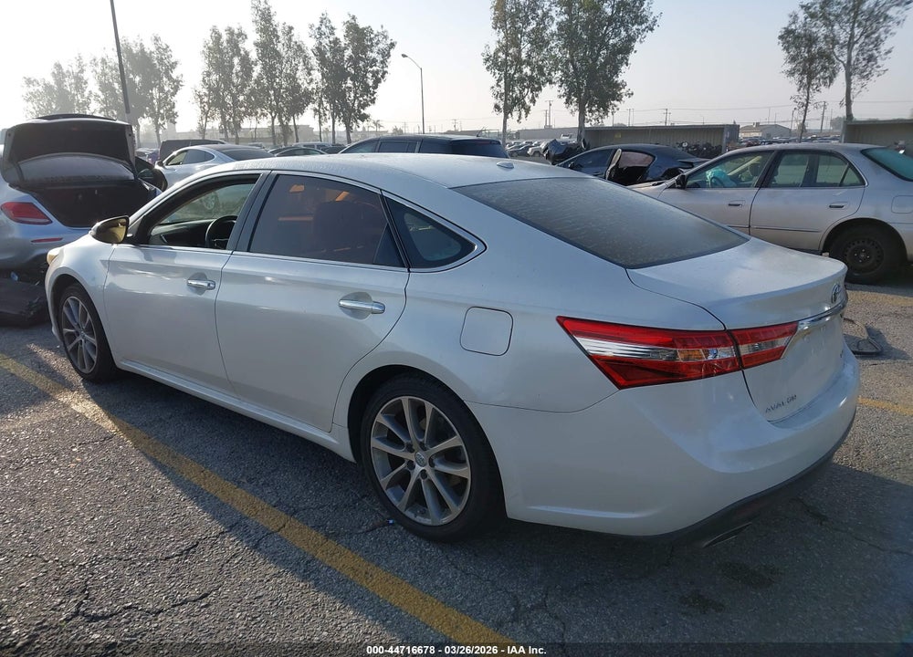 2015 TOYOTA AVALON XLE TOURING VIN: 4T1BK1EB4FU190370