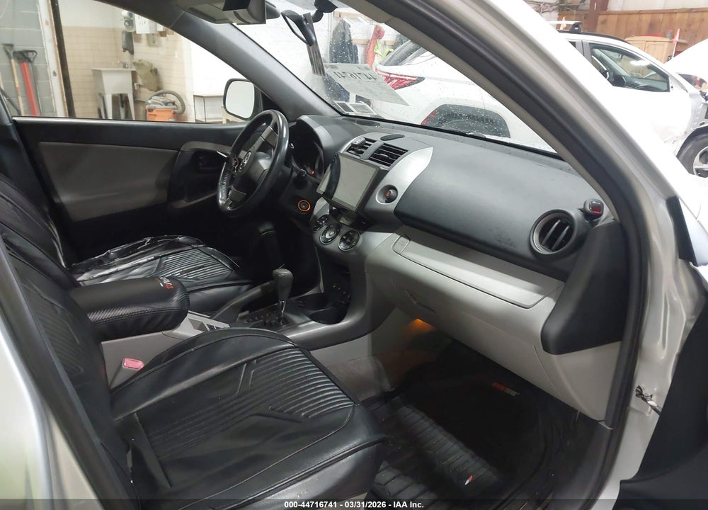 2007 TOYOTA RAV4 LIMITED V6 VIN: JTMBK31VX76027311
