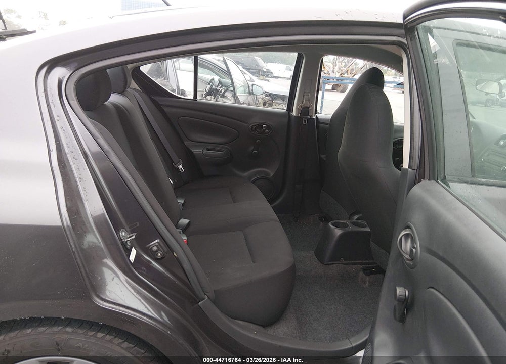 2015 NISSAN VERSA 1.6 S VIN: 3N1CN7AP8FL825401