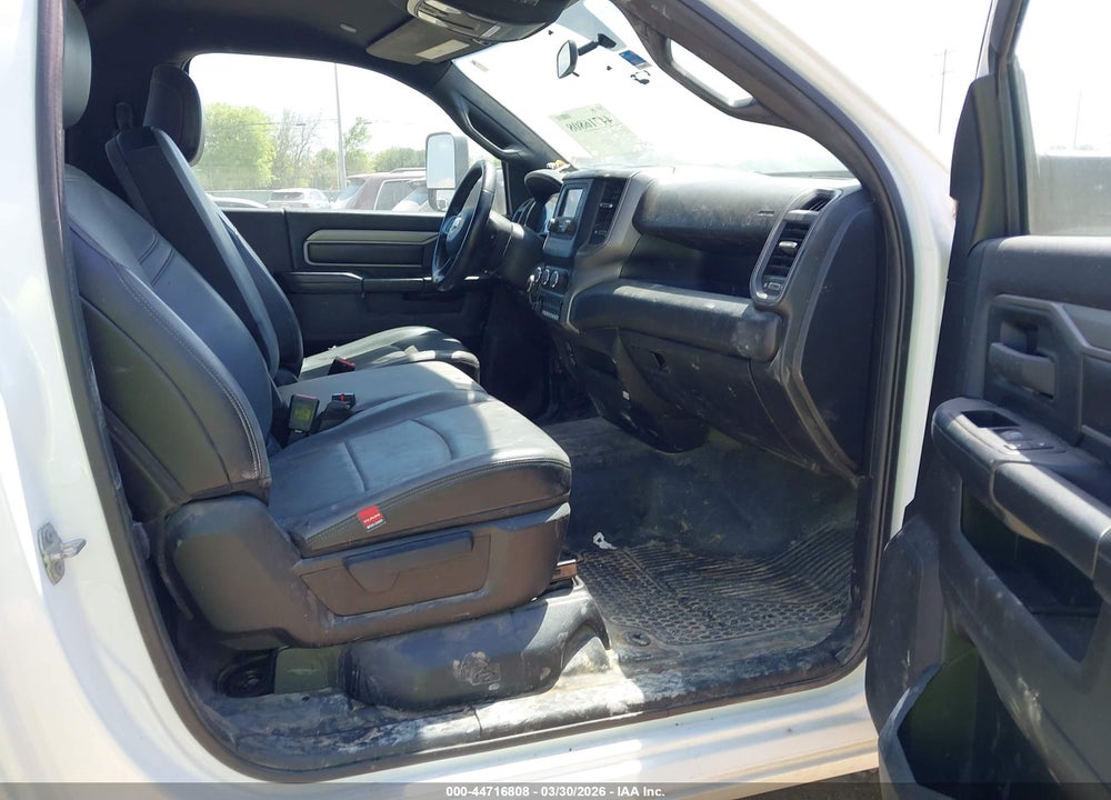 2022 RAM 2500 TRADESMAN  4X4 8' BOX VIN: 3C7WR5AJ4NG253767
