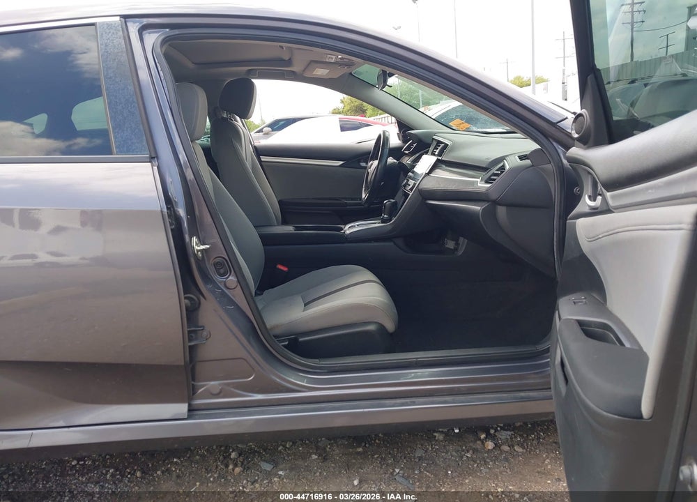 2019 HONDA CIVIC EX VIN: 19XFC1F35KE215375