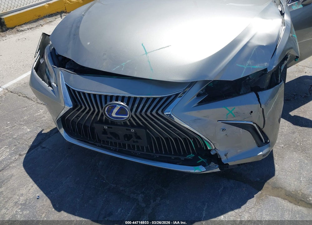 2021 LEXUS ES 300H LUXURY VIN: 58AEA1C13MU006827