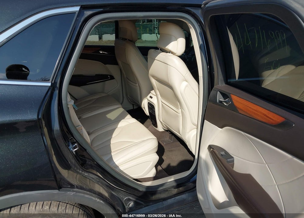 2015 LINCOLN MKC VIN: 5LMTJ2AH5FUJ10935