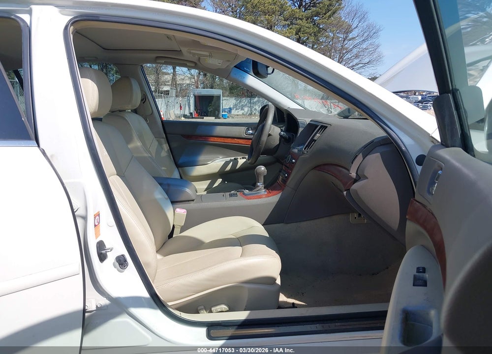 2007 INFINITI G35X VIN: JNKBV61F57M818809