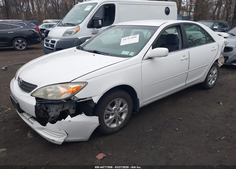 2004 TOYOTA CAMRY LE VIN: 4T1BE32K44U313881