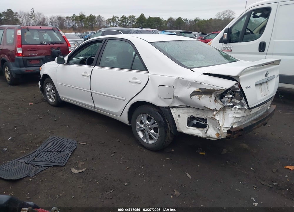 2004 TOYOTA CAMRY LE VIN: 4T1BE32K44U313881