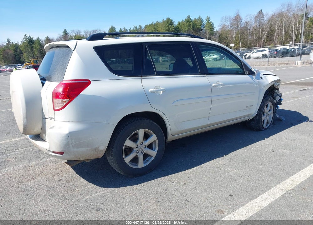 2007 TOYOTA RAV4 LIMITED VIN: JTMBD31V875111742