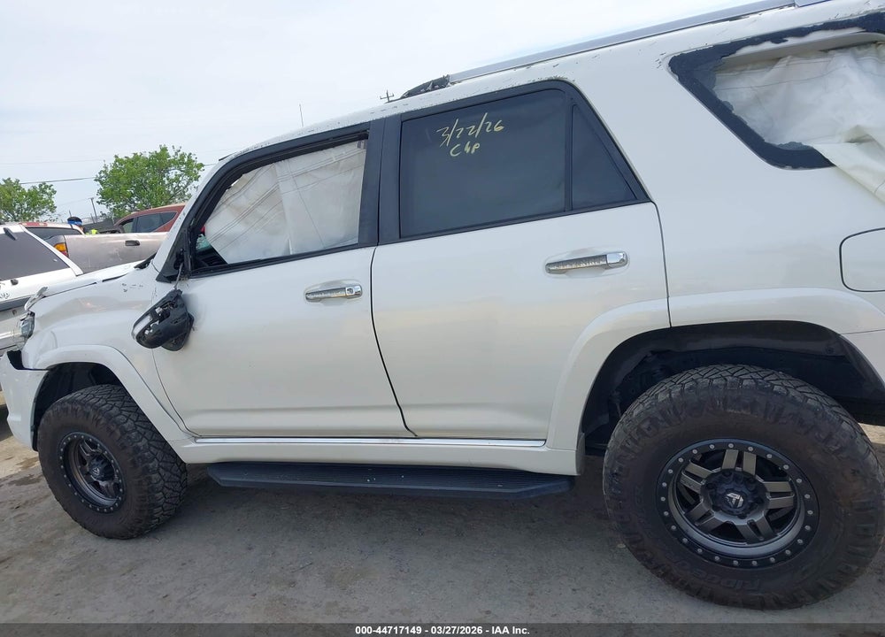 2011 TOYOTA 4RUNNER SR5 V6 VIN: JTEBU5JR0B5056450