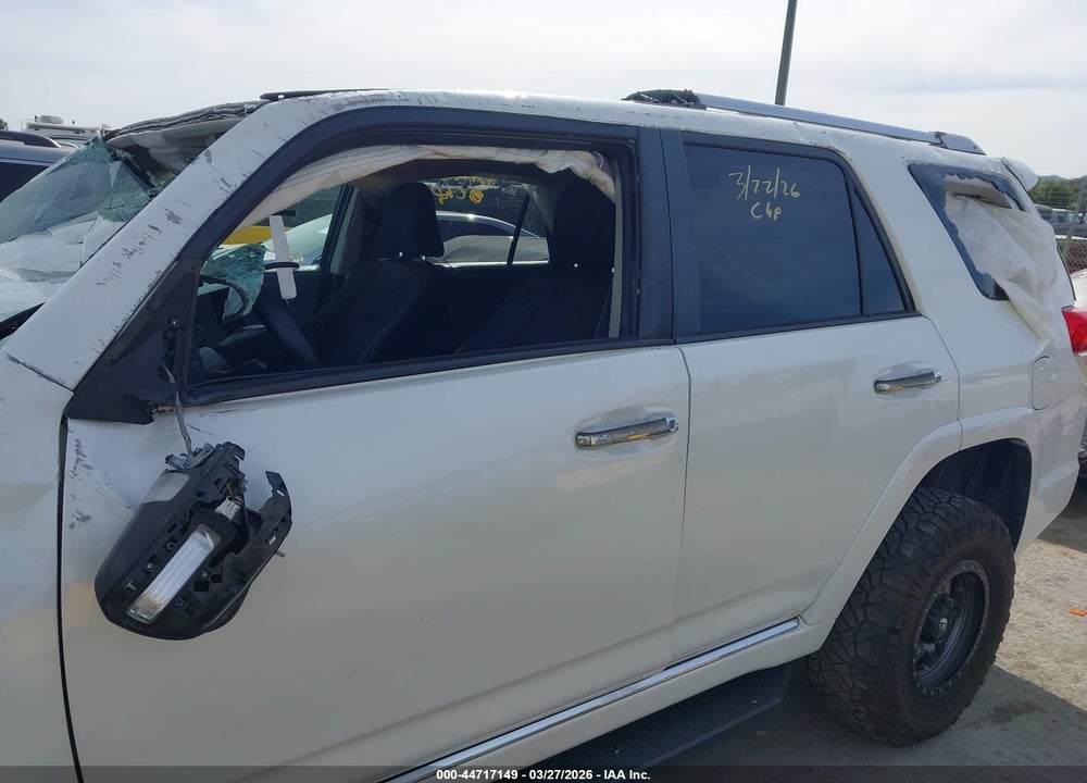 2011 TOYOTA 4RUNNER SR5 V6 VIN: JTEBU5JR0B5056450