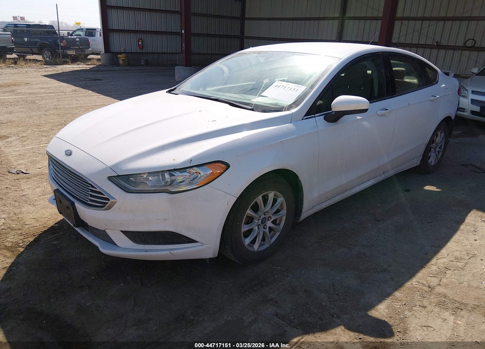 2018 FORD FUSION S VIN: 3FA6P0G77JR186510