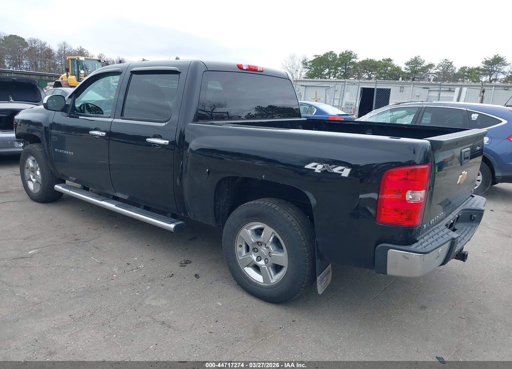 2013 CHEVROLET SILVERADO 1500 LT VIN: 3GCPKSE7XDG211962