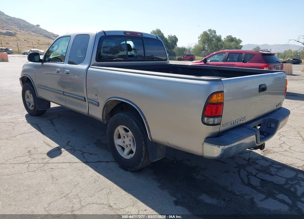 2002 TOYOTA TUNDRA SR5 V8 VIN: 5TBRT34102S235395