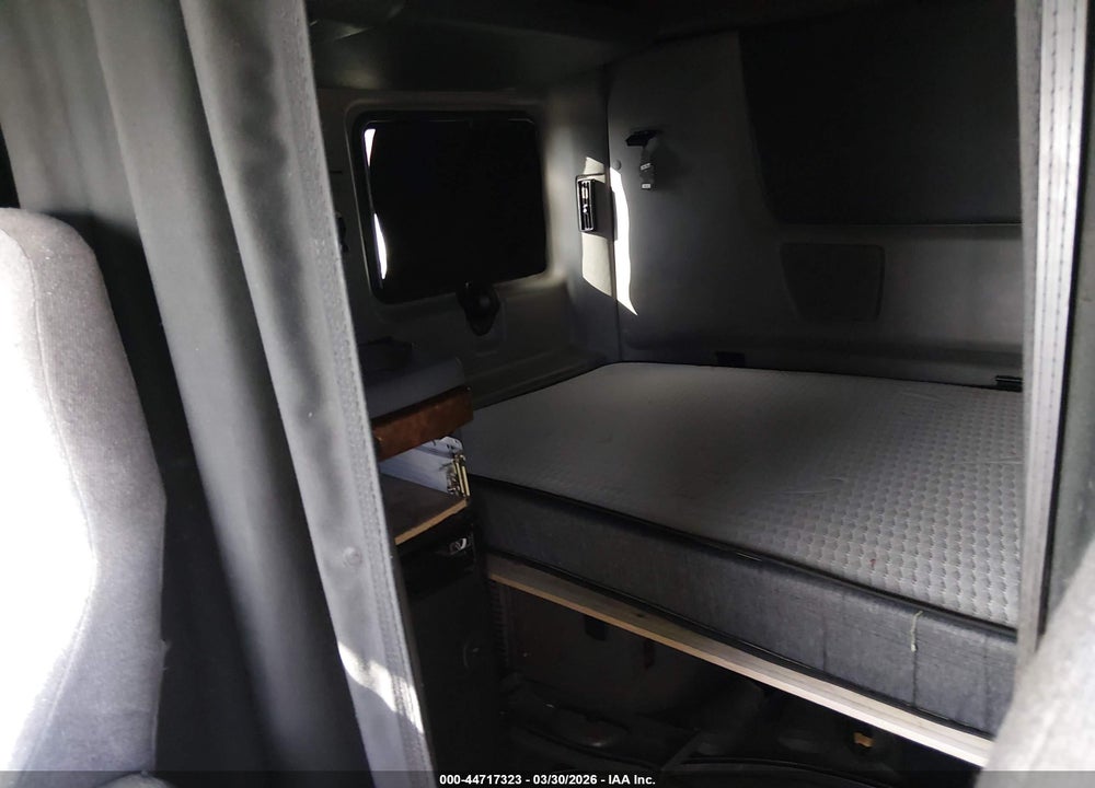 2019 INTERNATIONAL LT VIN: 3HSDZAPR4KN071298