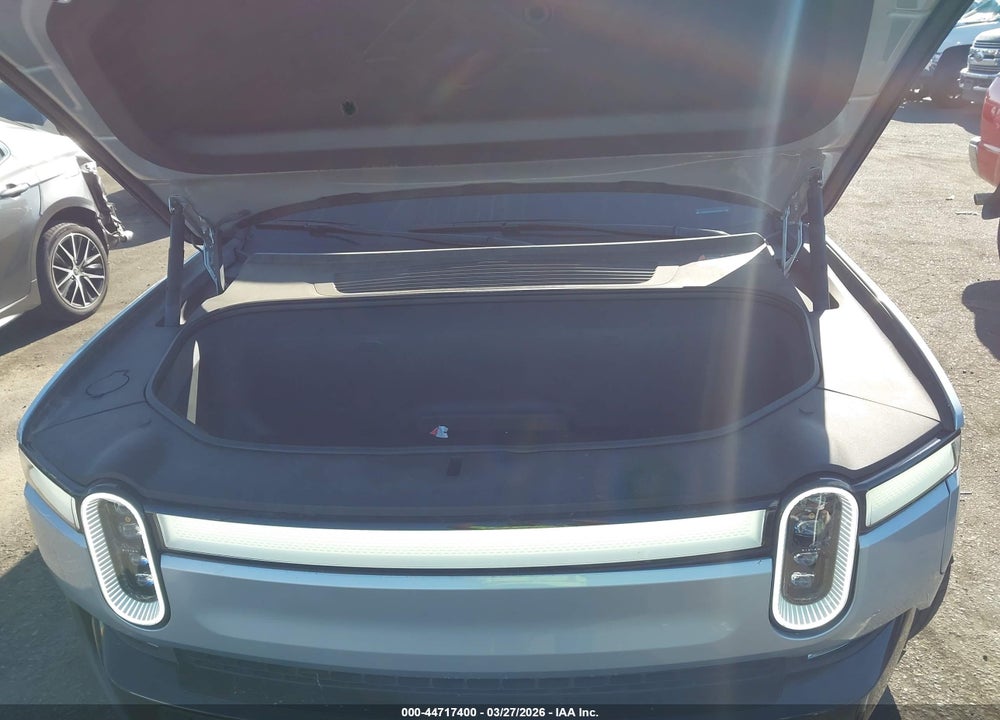 2023 RIVIAN R1T ADVENTURE QUAD MOTOR LARGE PACK VIN: 7FCTGAAA7PN017830