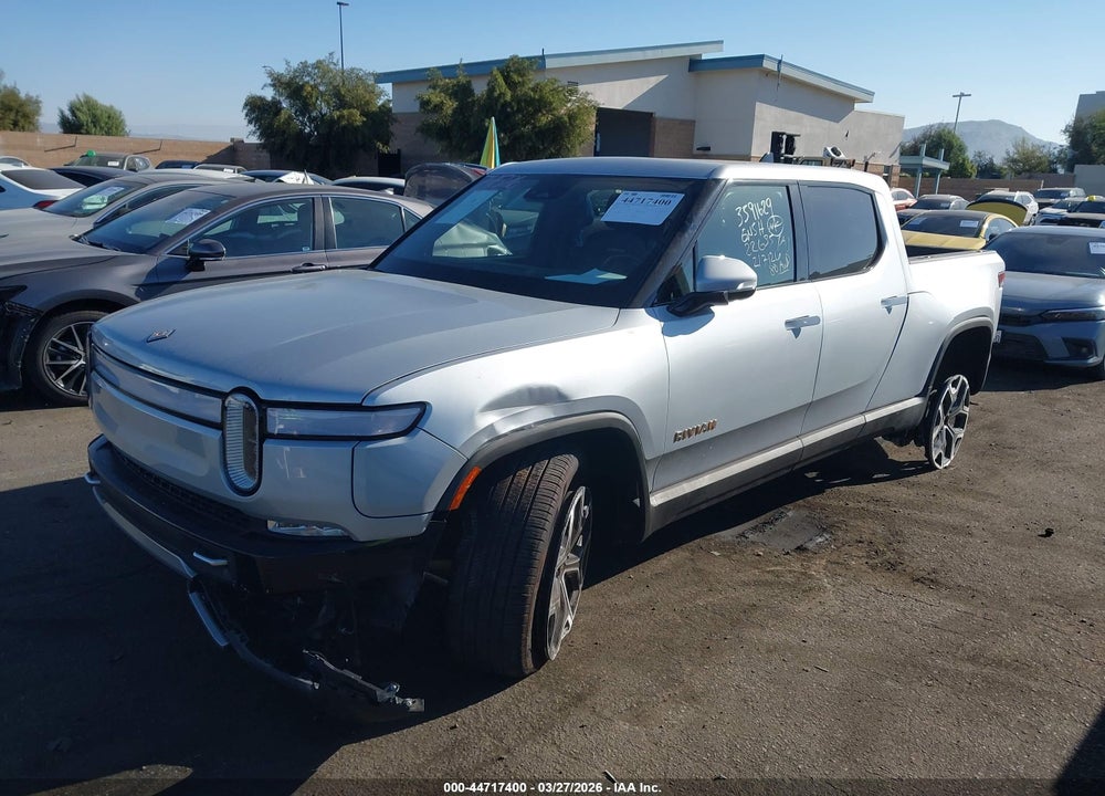 2023 RIVIAN R1T ADVENTURE QUAD MOTOR LARGE PACK VIN: 7FCTGAAA7PN017830
