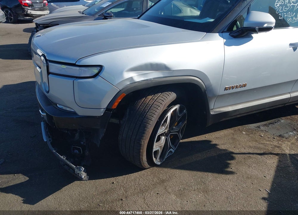 2023 RIVIAN R1T ADVENTURE QUAD MOTOR LARGE PACK VIN: 7FCTGAAA7PN017830