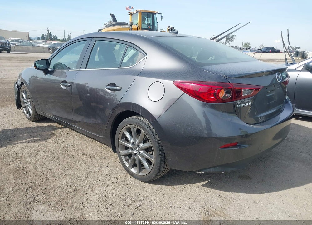 2018 MAZDA 3 TOURING VIN: 3MZBN1V3XJM223225