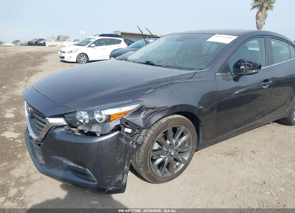 2018 MAZDA 3 TOURING VIN: 3MZBN1V3XJM223225