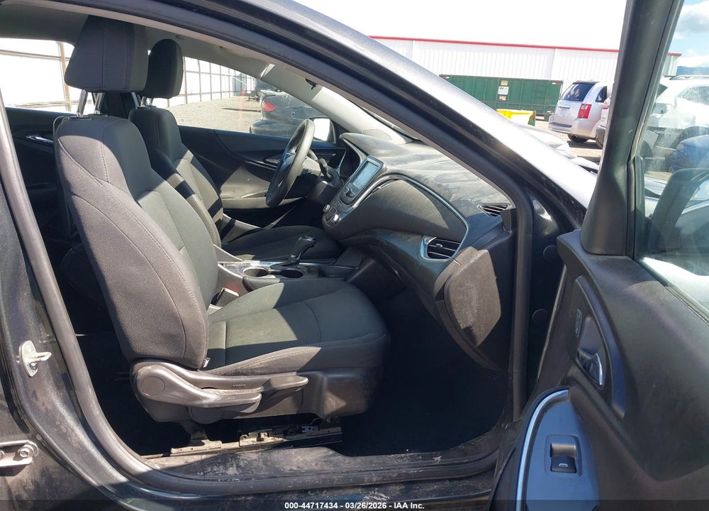 2017 CHEVROLET MALIBU 1LT VIN: 1G1ZE5ST5HF102926