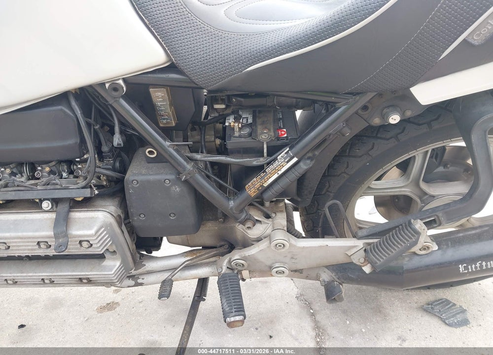 1985 BMW K100 VIN: WB1051108F0031251