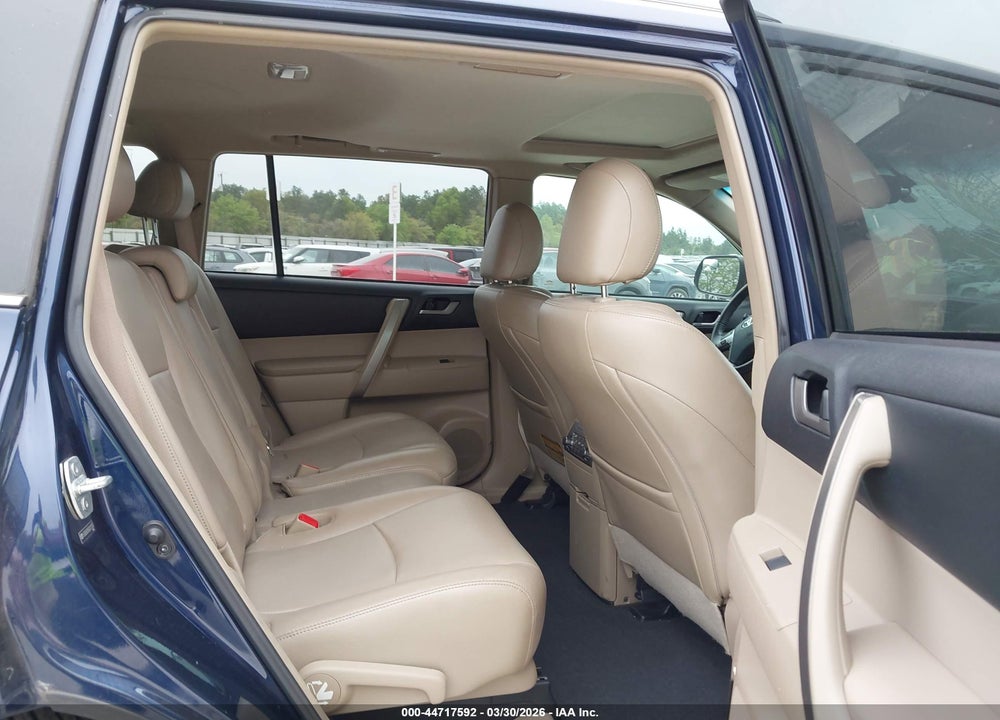 2013 TOYOTA HIGHLANDER SE V6 VIN: 5TDZK3EH5DS121353