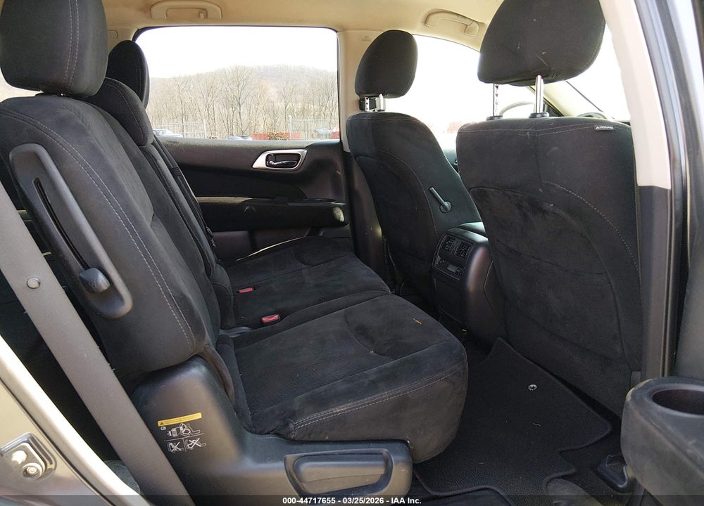 2014 NISSAN PATHFINDER PLATINUM/S/SL/SV VIN: 5N1AR2MM7EC670164