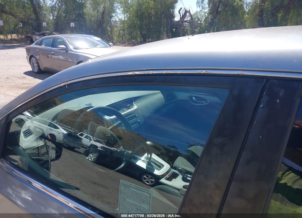 2014 NISSAN SENTRA S VIN: 3N1AB7AP4EY233298