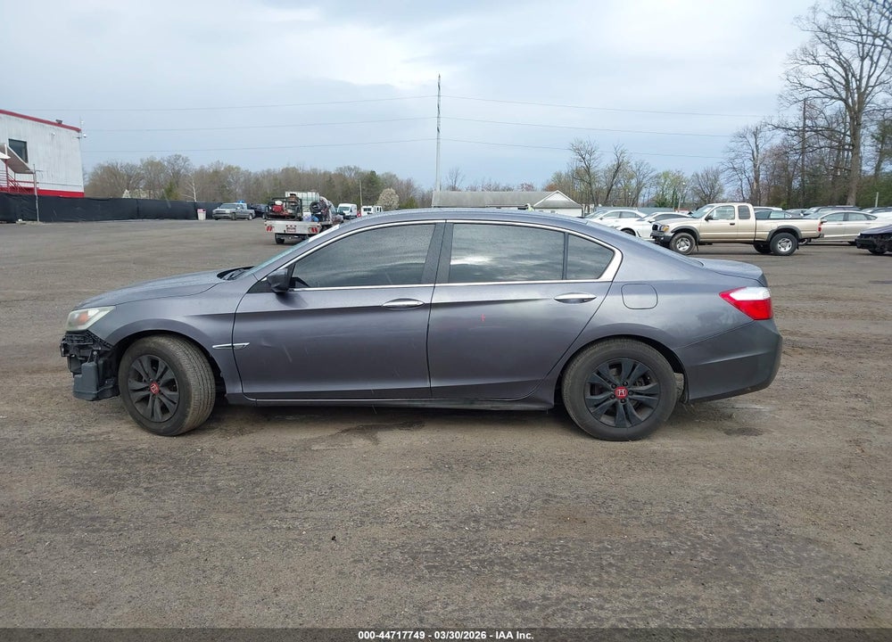 2015 HONDA ACCORD LX VIN: 1HGCR2F39FA221407