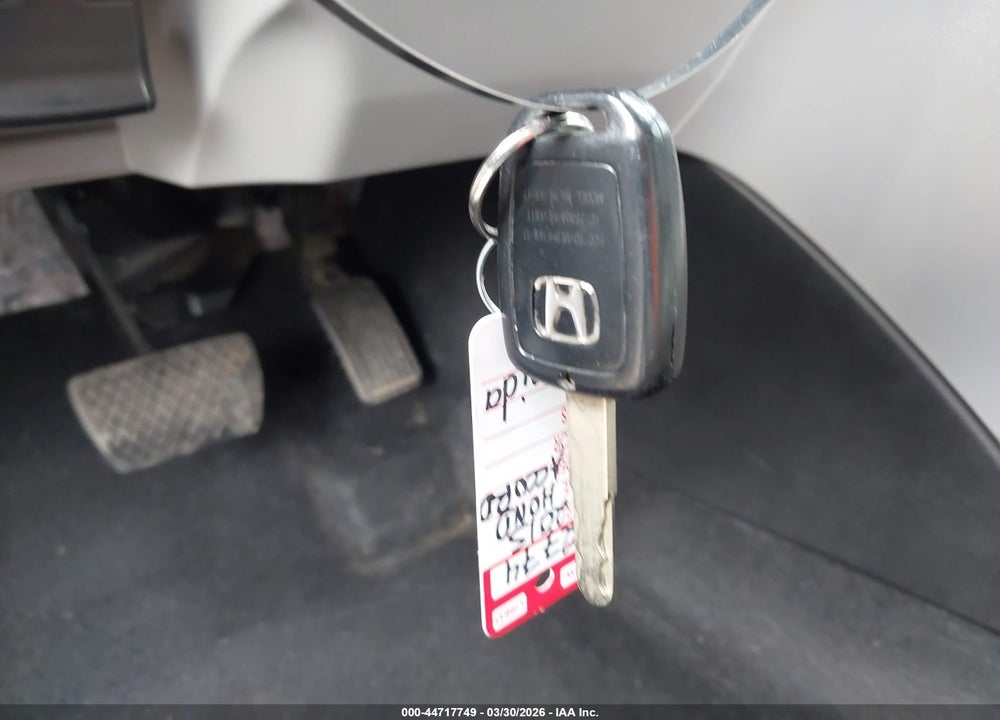 2015 HONDA ACCORD LX VIN: 1HGCR2F39FA221407