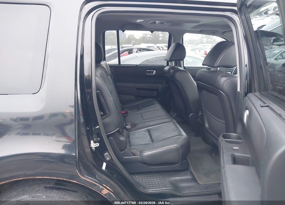 2014 HONDA PILOT TOURING VIN: 5FNYF4H95EB035248