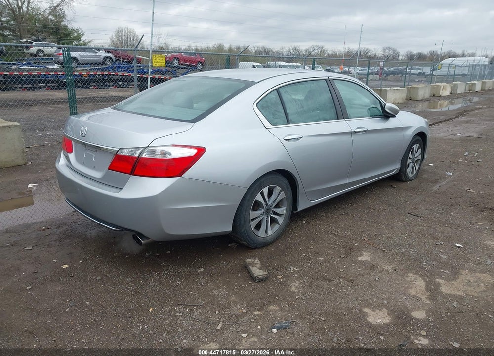 2015 HONDA ACCORD LX VIN: 1HGCR2F30FA167320
