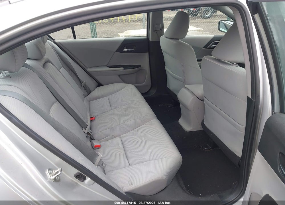 2015 HONDA ACCORD LX VIN: 1HGCR2F30FA167320