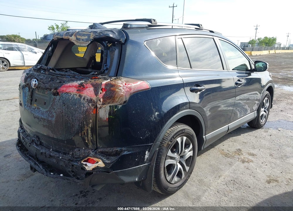 2017 TOYOTA RAV4 LE VIN: JTMZFREV9HJ711667