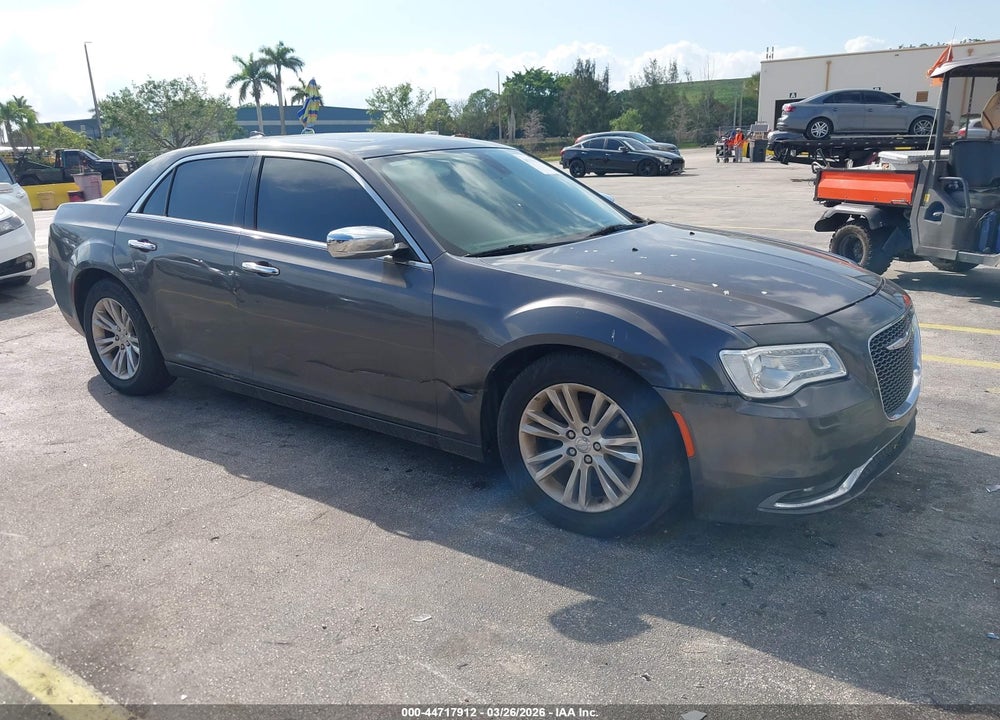 2017 CHRYSLER 300C VIN: 2C3CCAEG4HH610088