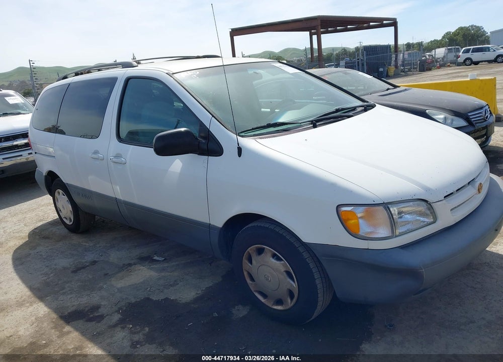 1999 TOYOTA SIENNA LE VIN: 4T3ZF13C5XU096344