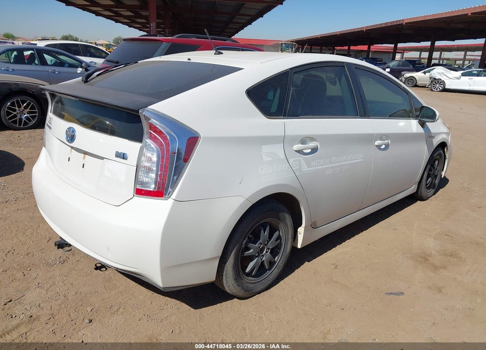 2013 TOYOTA PRIUS TWO VIN: JTDKN3DU0D5552440