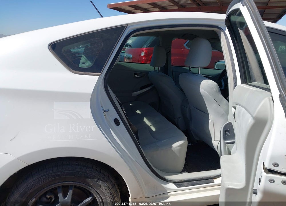 2013 TOYOTA PRIUS TWO VIN: JTDKN3DU0D5552440